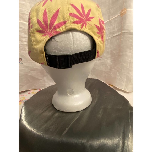 HUF Black Box Cap/Hat, Adjustable Strap back. Yellow/Pink Marijuana Pattern. - Picture 4 of 12